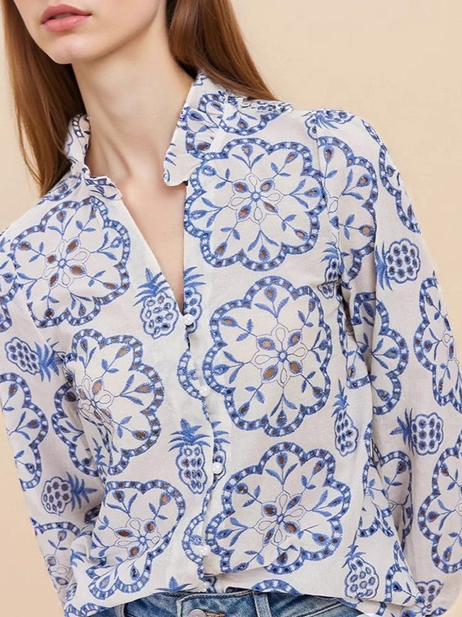 Blue White Pattern Stand Collar Shirt Women N6C125