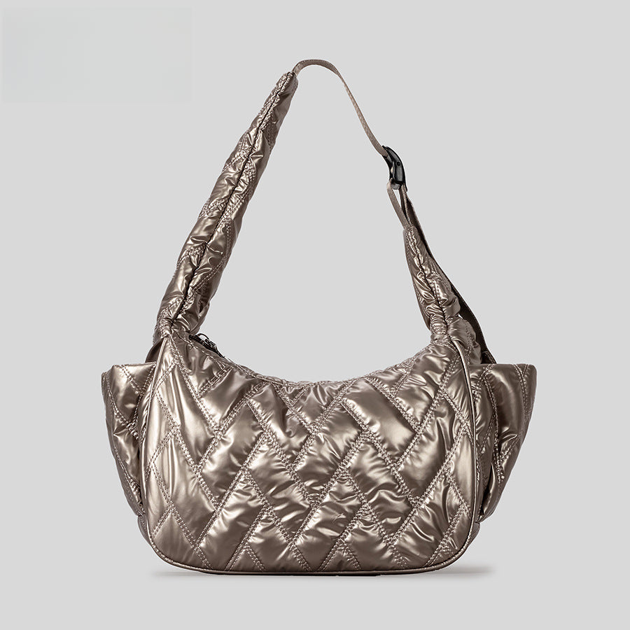 Quilted Dumpling Shoulder Bag Nylon  Polyester S5P376
