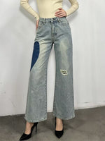 Load image into Gallery viewer, Patchwork Heart Detail Straight Leg Denim Jeans Women N6D163