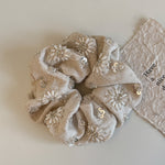 Load image into Gallery viewer, Linen Handmade Sequin Beaded Square Scrunchie N6F139
