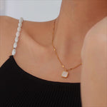 Load image into Gallery viewer, Mother of Pearl Square Choker 18K Gold Titanium Steel N6H175