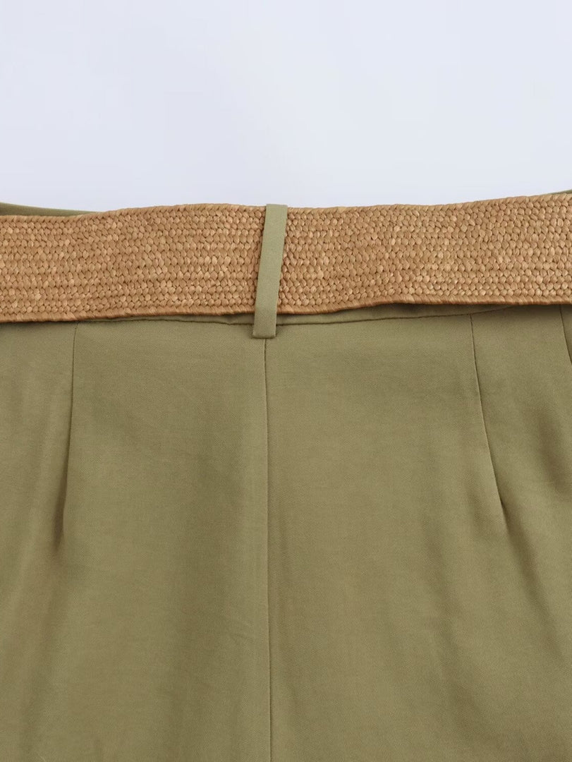 Belted Straight Leg Casual Shorts Women N6F014