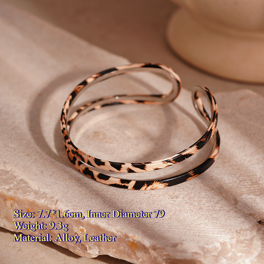 Leopard Flocked Leather Bangle Geometric Open Alloy S5P255
