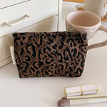 Load image into Gallery viewer, Leopard Print Polyester Cosmetic Bag N6K115