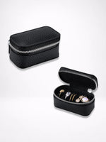 Load image into Gallery viewer, Portable Travel Leather Jewelry Case Women N6D025