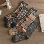 Load image into Gallery viewer, Vintage Ethnic Double Needle Thick Mid-Calf Socks N6H034