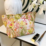 Load image into Gallery viewer, intage Floral Jacquard Makeup Clutch Bag Women  S5P647