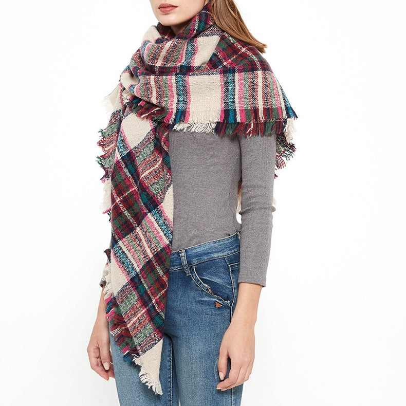 British Vintage Plaid Cashmere Feel Triangle Scarf N6K245