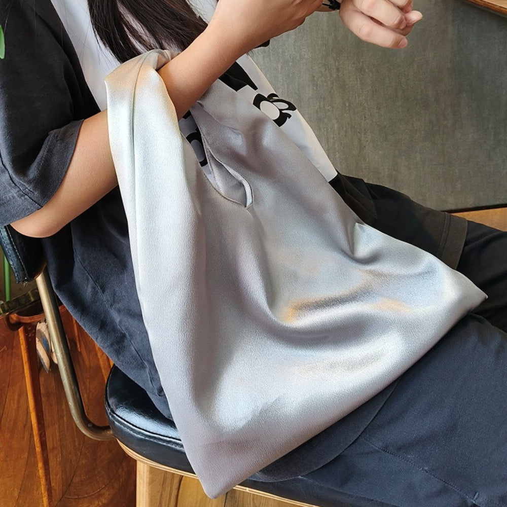 Satin Triangle Wristlet Clutch Bag Women N6E004