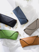 Load image into Gallery viewer, Genuine Leather Creative Portable Sunglasses Case N6C281