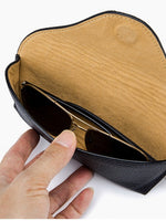 Load image into Gallery viewer, Genuine Leather Creative Portable Sunglasses Case N6C281