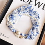 Load image into Gallery viewer, Womens Pearl Magnetic Clasp Slim Scarf N6K256