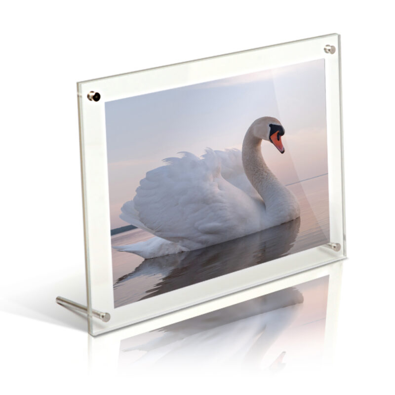 6x4 Acrylic Free standing desktop photo frame