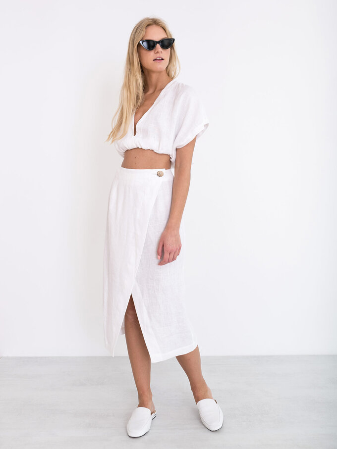 Bild 2 von LEAH Leinen-Cropped-Top in White (slightly see through), you can also choose other colors above von ALBERALKIRK