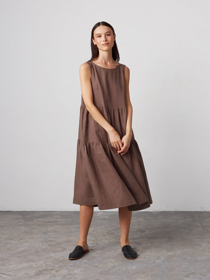 Image 2 of AGOTA Sleeveless Linen Dress in Cocoa from ALBERALKIRK