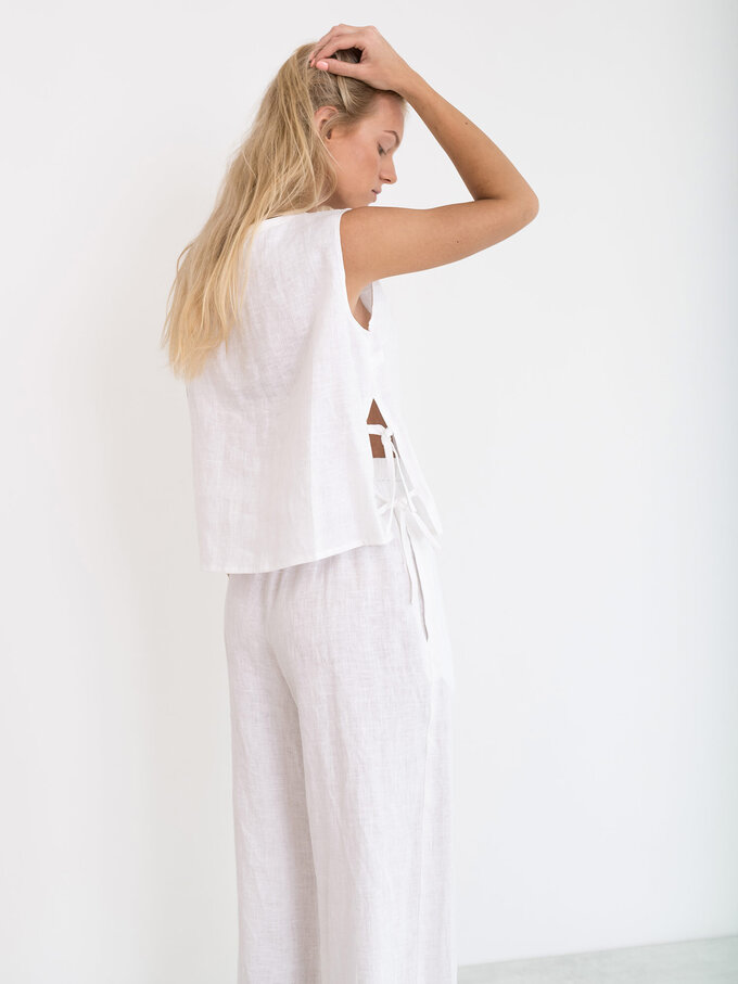 Image 6 of AVERY Linen Tank Top in White from Love and Confuse