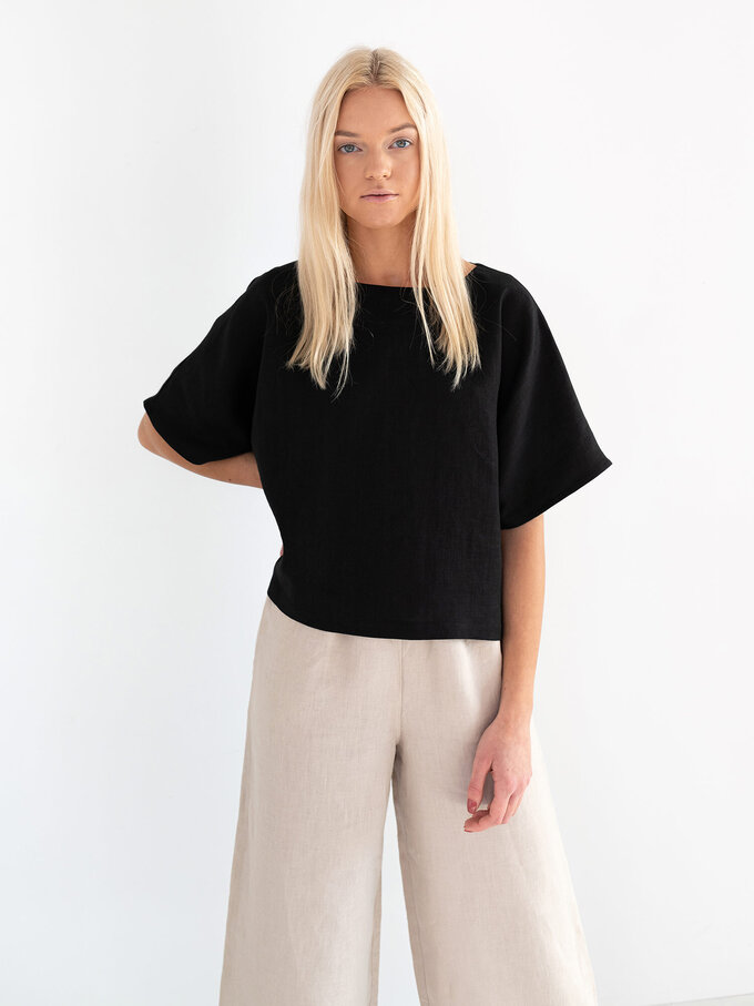 Image 2 of BEE Linen Top in Black from Love and Confuse