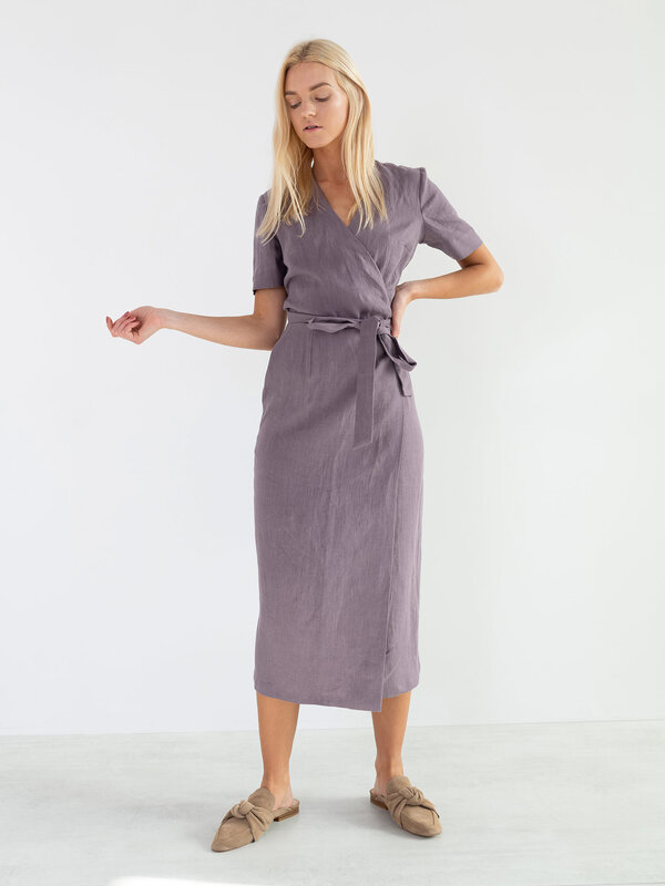 Bild 1 von BELLA Leinen Midi Wickelkleid in von Love and Confuse