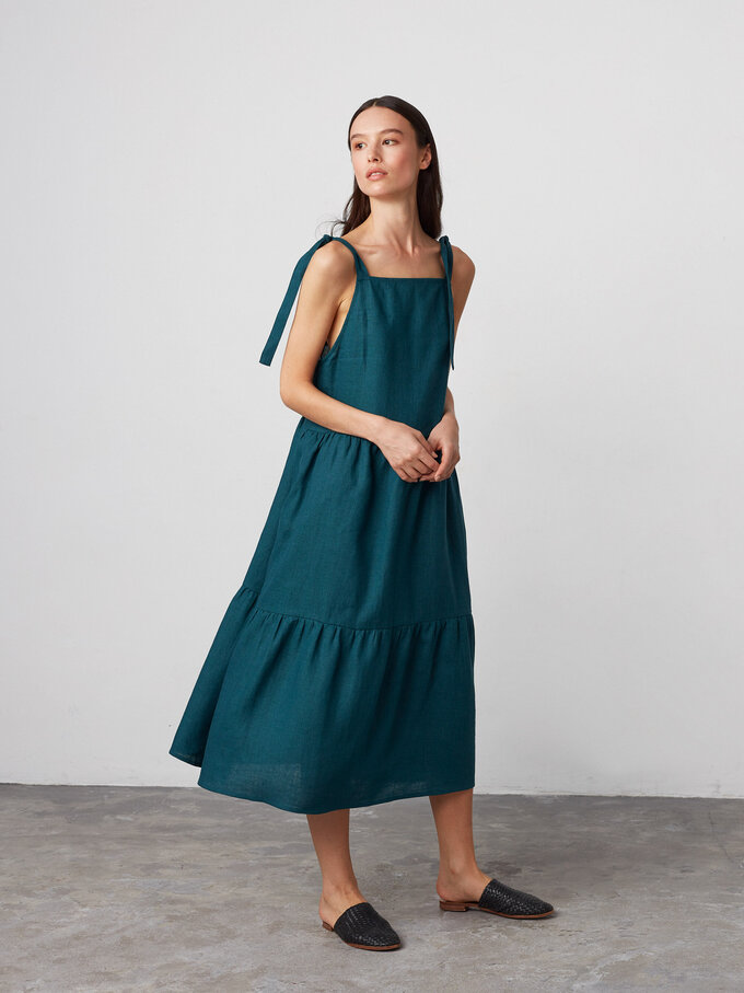Bild 5 von BERRY Trägerkleid aus Leinen in Emerald blue, you can also choose other colors above von Love and Confuse