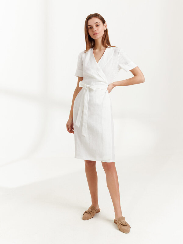 Bild 1 von BRIGITTE Leinenwickelkleid in von Love and Confuse