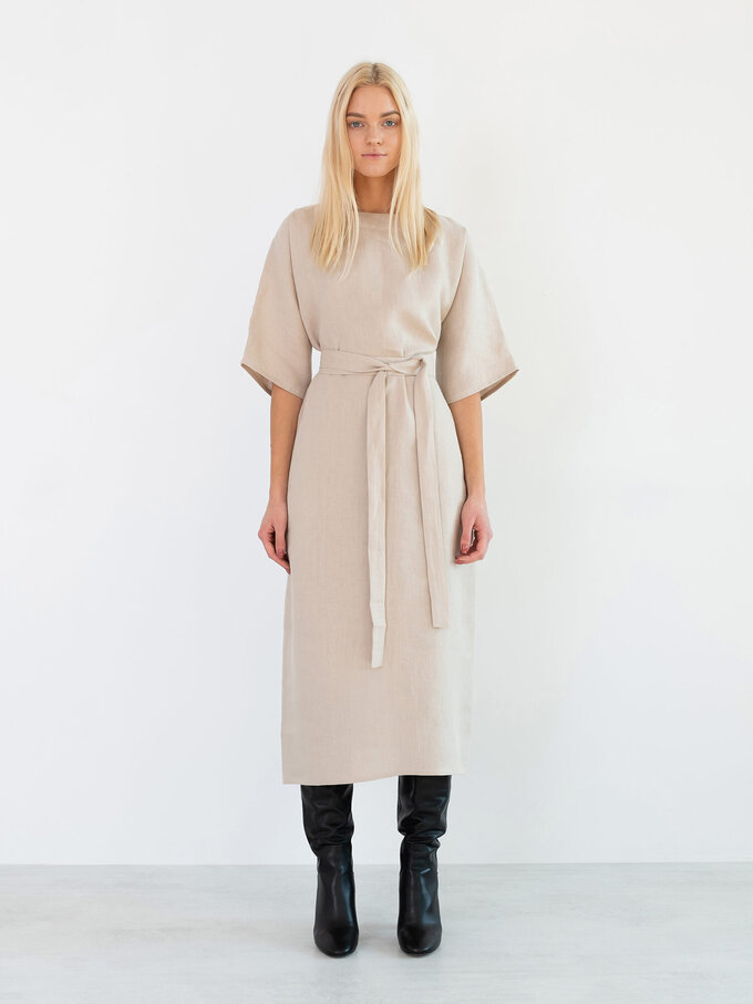 Bild 2 von CLEMENTINE Leinenmidikleid in Beige, you can also choose other colors above von ALBERALKIRK