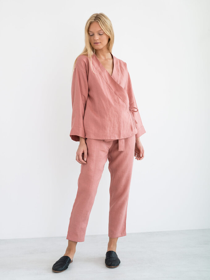 Bild 2 von DELILAH Leinen-Kimonojacke in Salmon pink, you can also choose other colors above von ALBERALKIRK