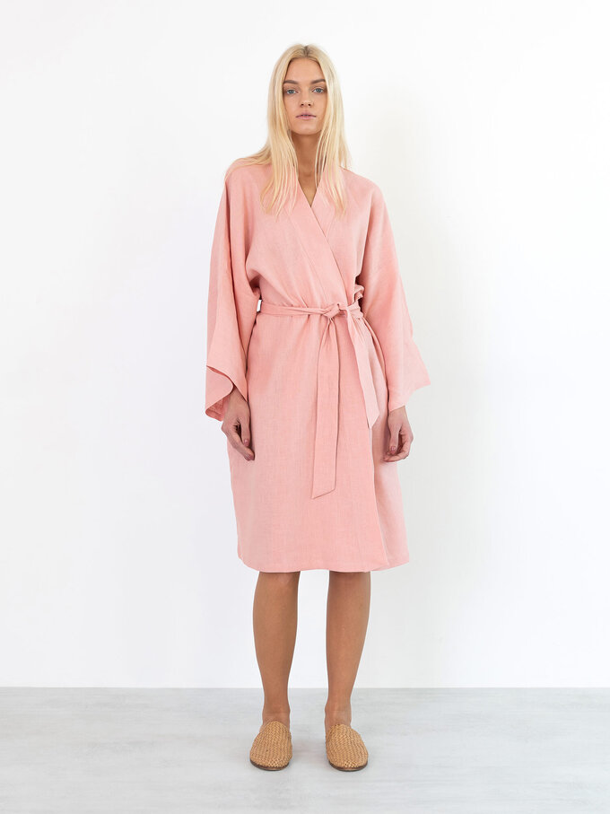Bild 1 von LUNA Leinen Wickelkleid in Pink spanish, you can also choose other colors above von ALBERALKIRK