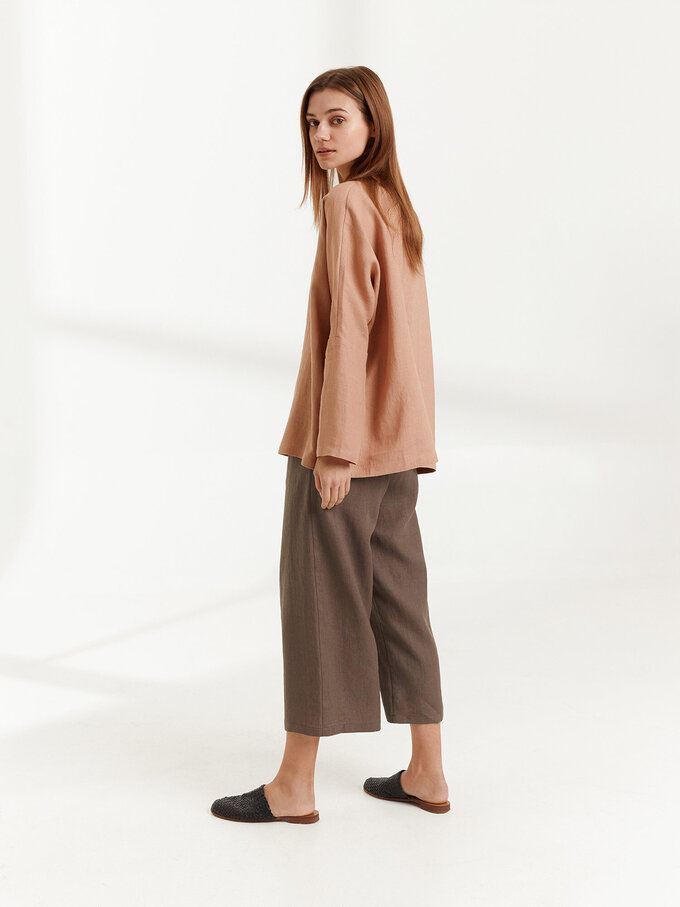 Bild 4 von RILEY - Hochgeschnittene Leinenhose mit weitem Bein in Cocoa, you can also choose other colors above von ALBERALKIRK