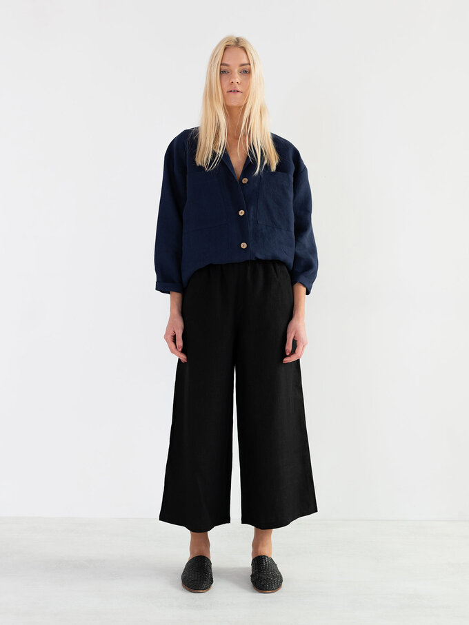 Image 2 of ROSEMARY Linen Shirt in Navy Blue from ALBERALKIRK