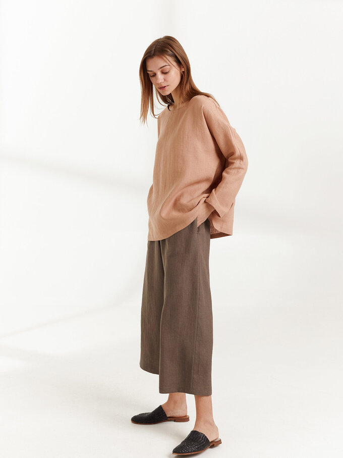 Image 4 of RUMI Linen Top in Camel from ALBERALKIRK