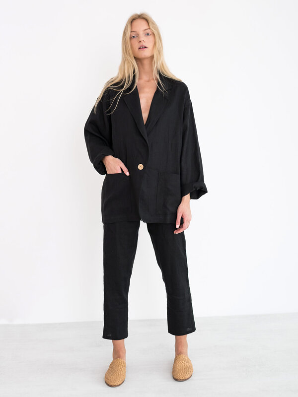 Image 1 of VALERIE Linen Blazer in Black from ALBERALKIRK