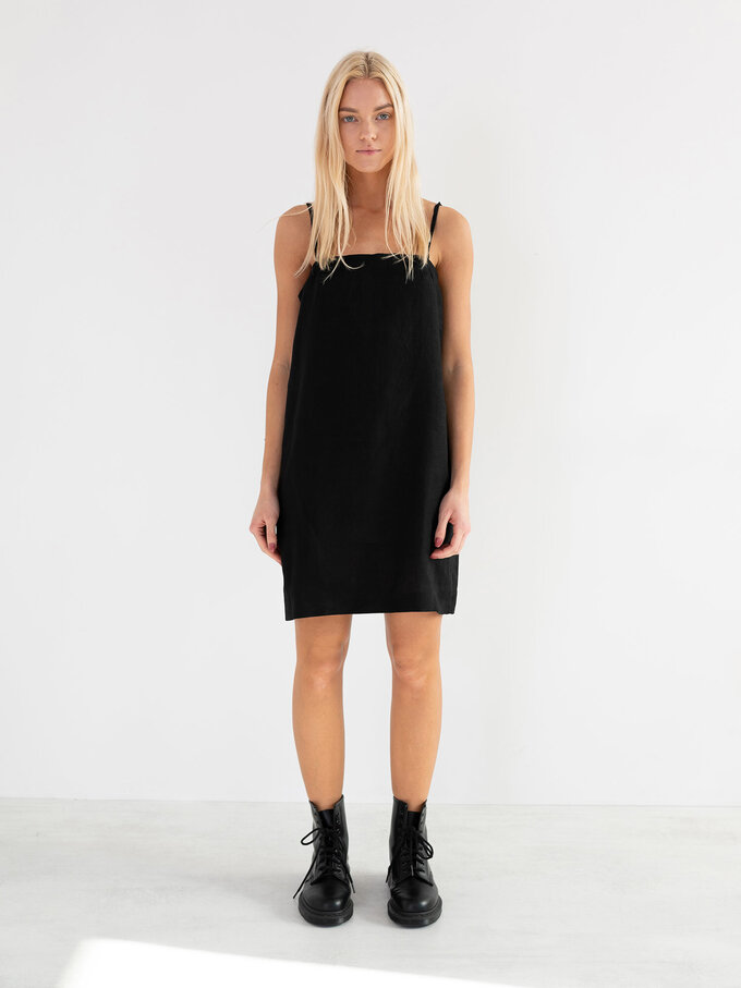 Bild 2 von VIOLET Leinen Slip-Kleid in Black, you can also choose other colors above von ALBERALKIRK