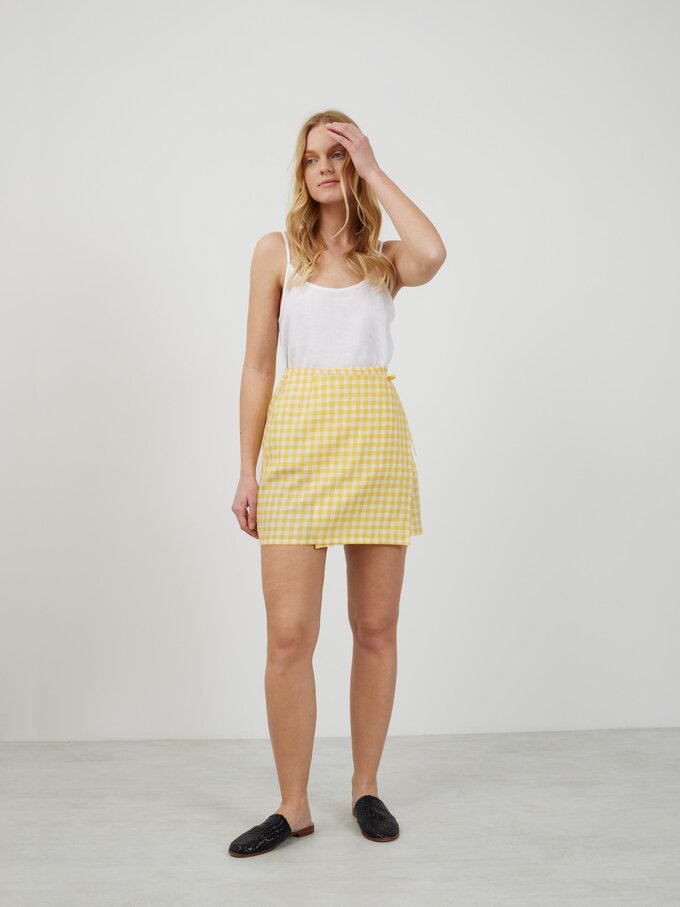 Bild 2 von ANNALISE Leinen Mini-Wickelrock in von Love and Confuse