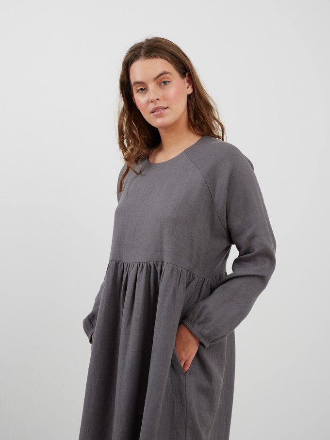 Bild 5 von BAY Langarm Leinenkleid Midi in von Love and Confuse