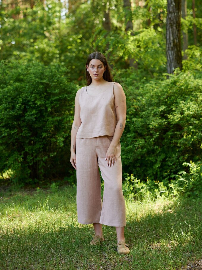 Image 4 of CALI Linen Tank Top in Camel from ALBERALKIRK