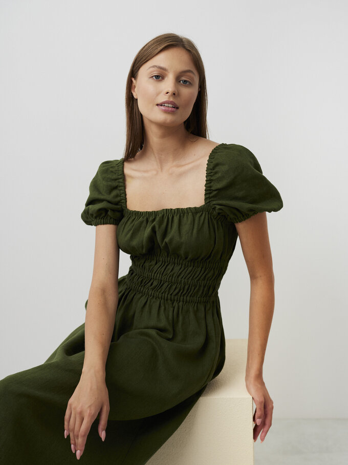 Bild 1 von HOLIDAY Leinenkleid mit Puffärmeln in Forest Green, you can also choose other colors above von ALBERALKIRK