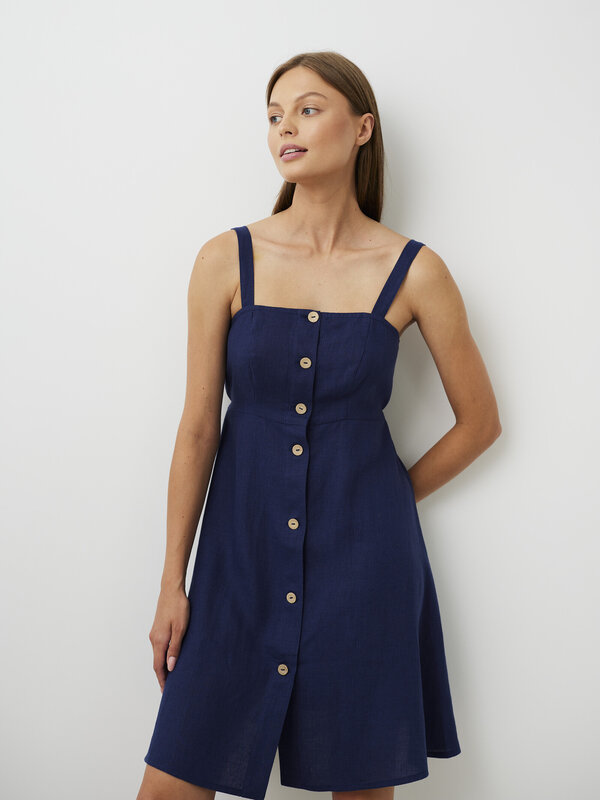 Bild 1 von INDIE Leinen Sommerkleid in von Love and Confuse