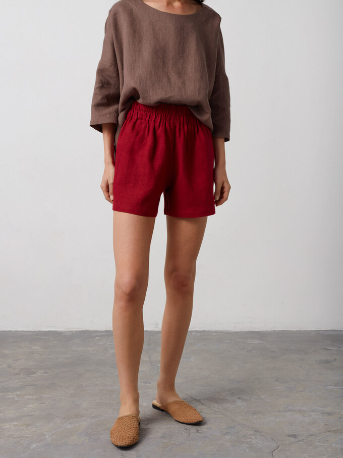 Image 2 of ISLA Elastic Linen Shorts in Cherry Red from ALBERALKIRK