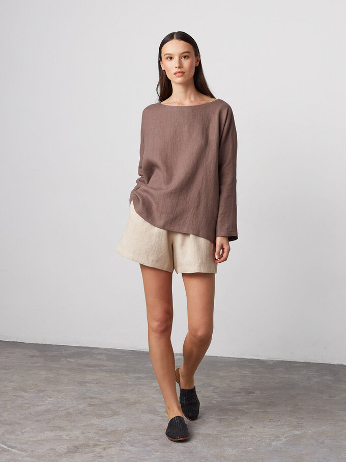 Image 5 of ISLA High Waisted Linen Shorts in Beige from ALBERALKIRK