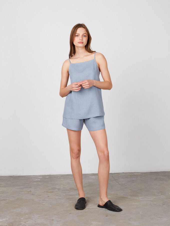 Bild 3 von ISLA - Hochgeschnittene Leinen Shorts in Vista Blue, you can also choose other colors above von ALBERALKIRK