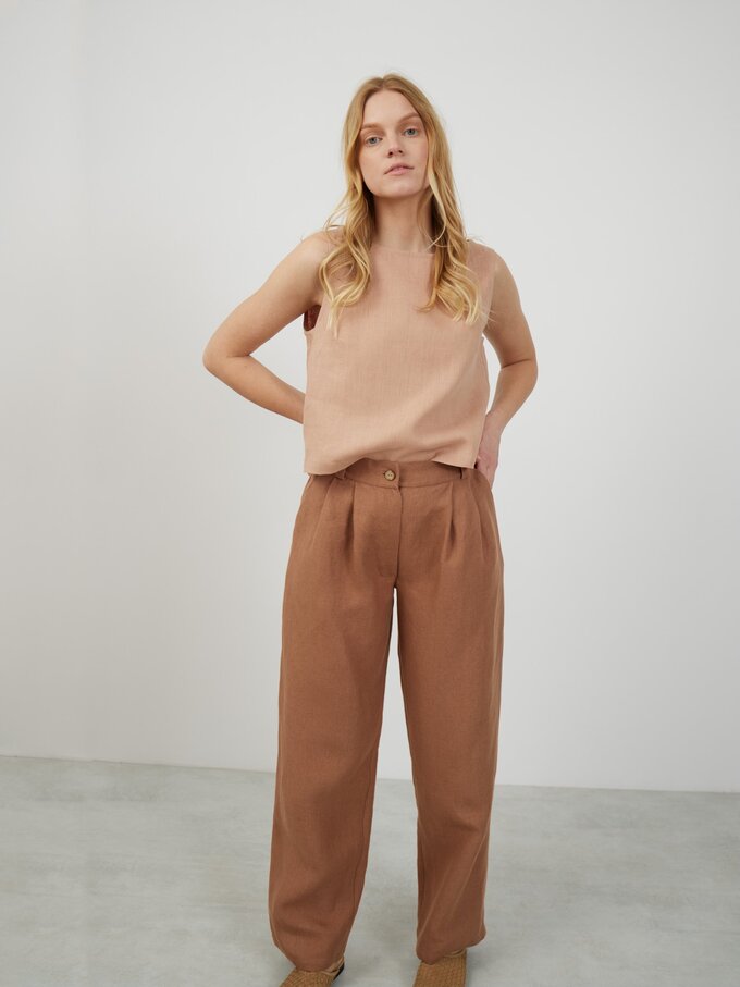 Image 3 of JAMES Linen Tailored Pants in Heavy Brown from ALBERALKIRK