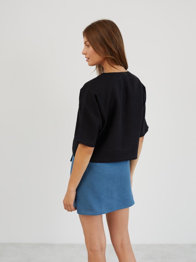 Image 4 of Linen V Nneck Blouse in Black BRIANNA from ALBERALKIRK | Handmade Linen Clothing for Women