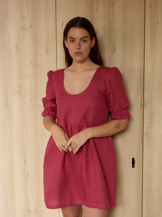 Image 2 of ZAHARA puff sleeve linen mini dress in Raspberry, featuring a scoop neckline and A-line skirt, from ALBERALKIRK.