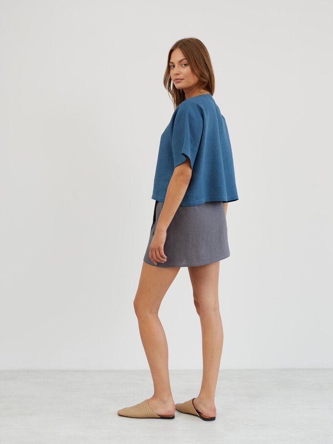 Image 5 of Linen Wrap Mini Skirt in Light Grey ANNALISE from ALBERALKIRK | Handmade Linen Clothing for Women