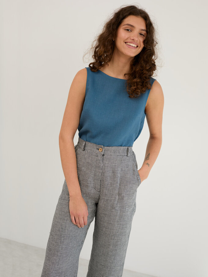 Image 4 of Linen Wide Leg Cropped Pants in Houndstooth OCEAN from ALBERALKIRK | Handmade Linen Clothing for Women