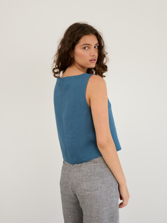 Image 5 of Linen Cropped Tank Top in Blue Sea SONATE from ALBERALKIRK | Handmade Linen Clothing for Women