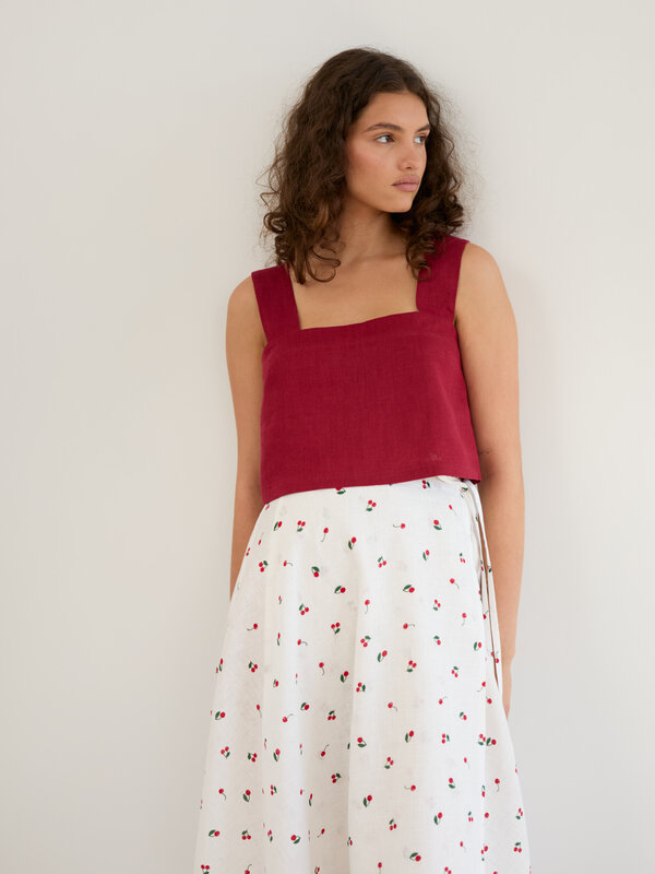 Image 1 of Linen Cropped Tank Top in Cherry Red DAHLIA from ALBERALKIRK | Handmade Linen Clothing for Women