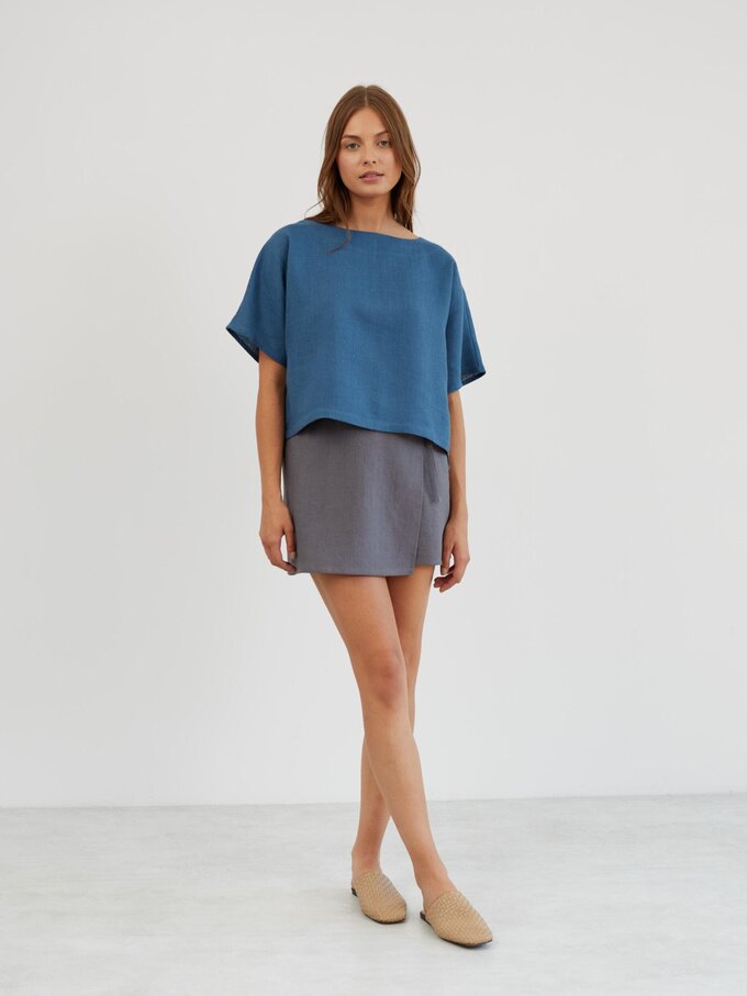 Image 2 of Boxy Cropped Linen Top in Sea Blue BEE from ALBERALKIRK | Handmade Linen Clothing for Women