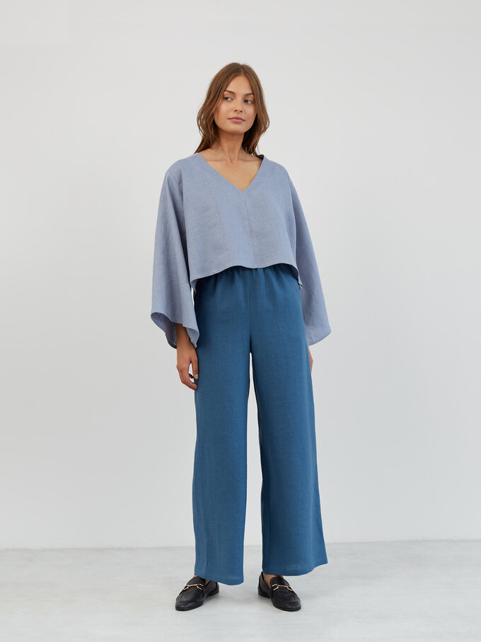 Image 5 of Oversized Linen Kimono Top in Vista Blue BONNIE from ALBERALKIRK | Handmade Linen Clothing for Women