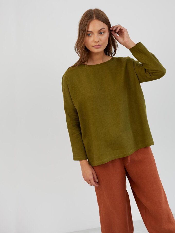 Image 3 of Long Sleeve Linen Top in Moss Green RUMI from ALBERALKIRK | Handmade Linen Clothing for Women